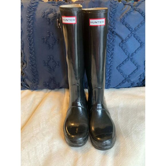 Hunter | Black Original Gloss Tall Rain Boots | 7M - Picture 2 of 7